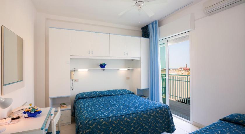 Hotel Sanremo Caorle Oda fotoğraf