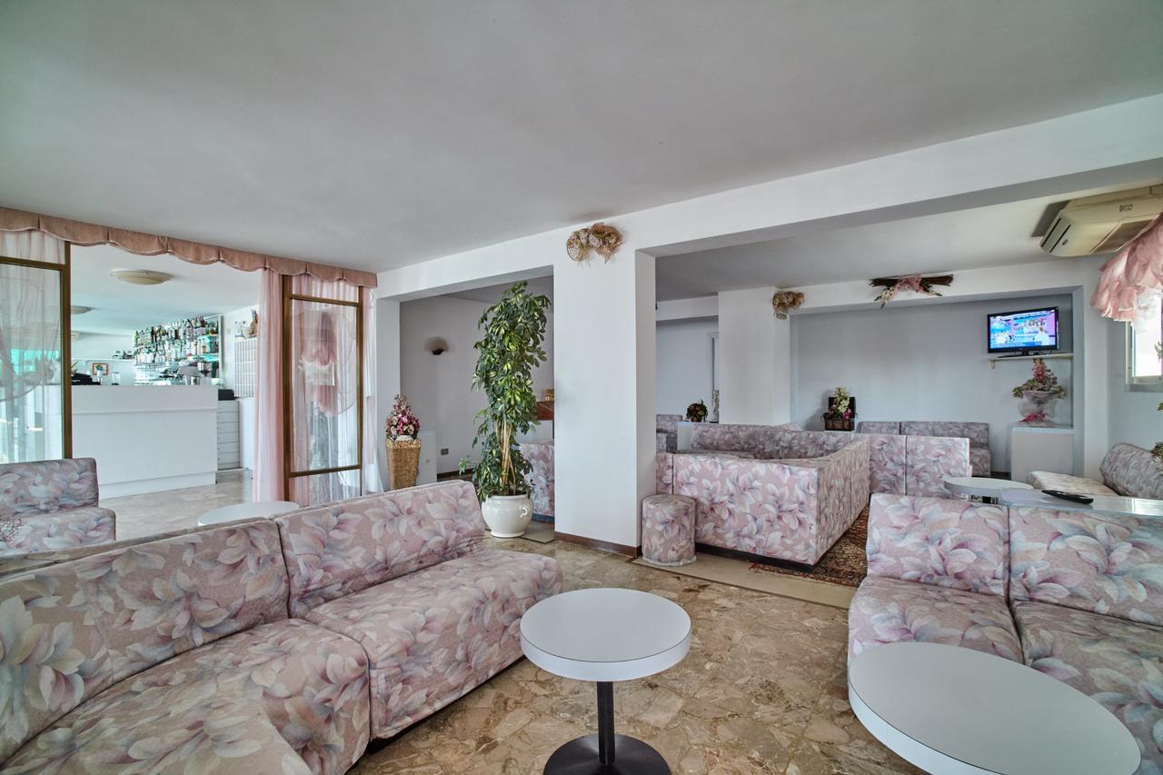 Hotel Sanremo Caorle Dış mekan fotoğraf